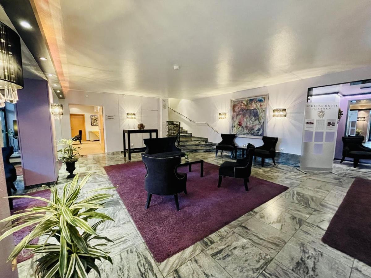 Schloss Hotel Herborn Экстерьер фото