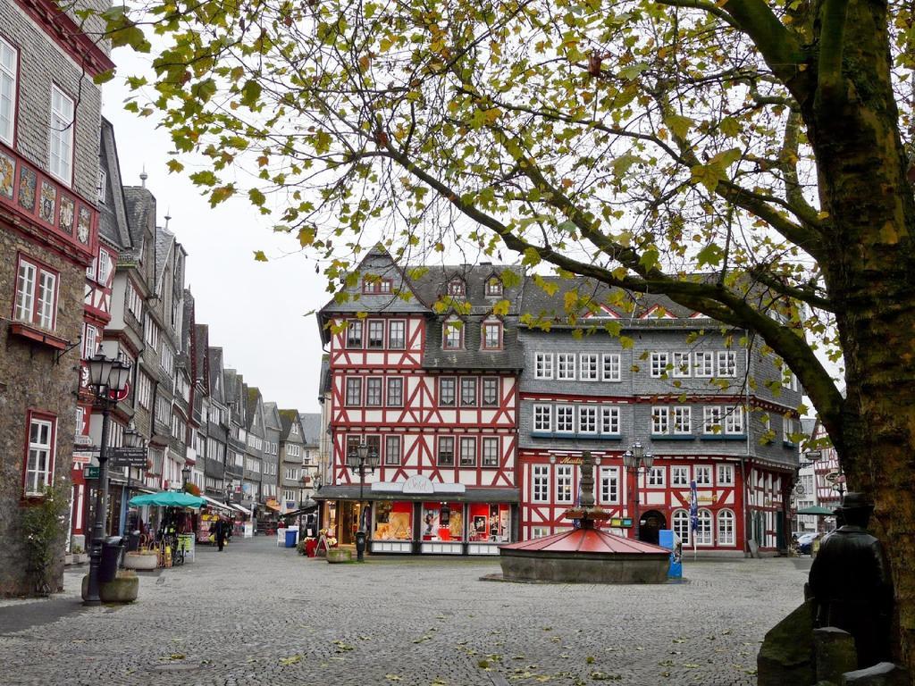 Schloss Hotel Herborn Экстерьер фото